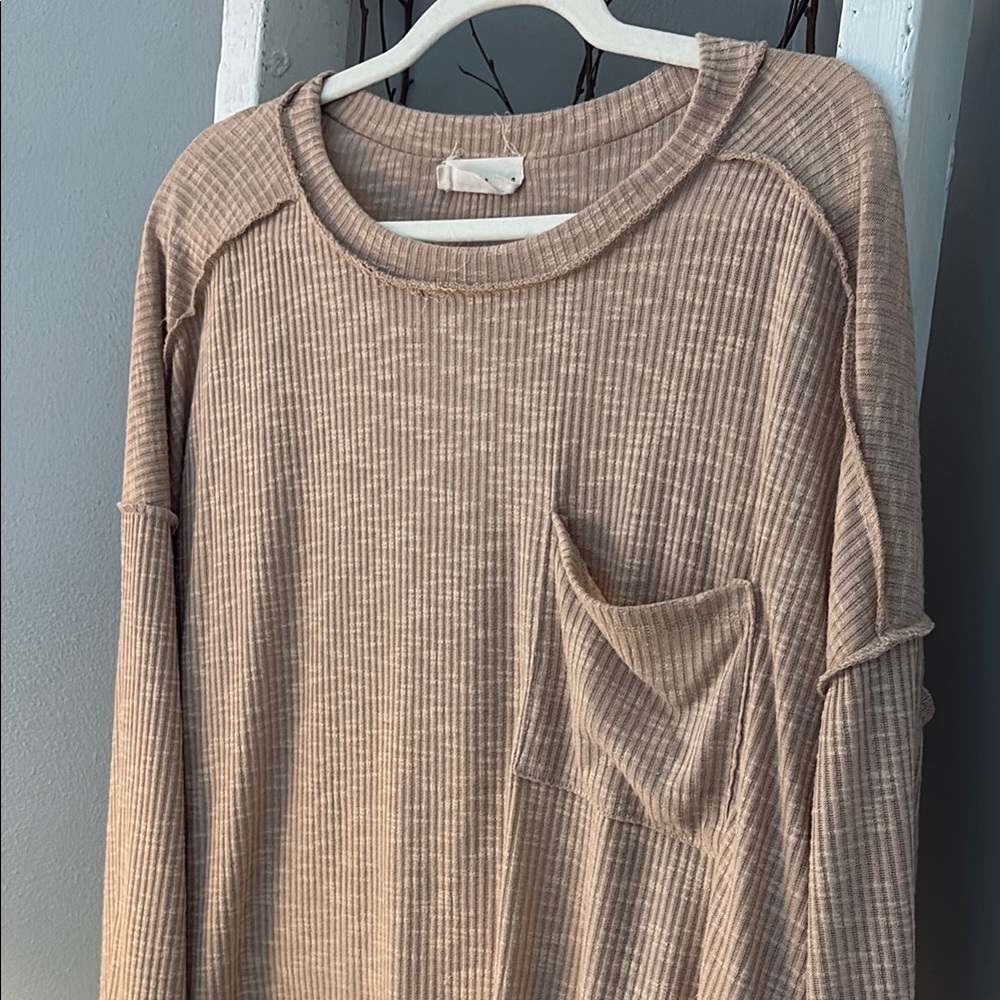 Women's Ribbed Top - Picture 8 of 10